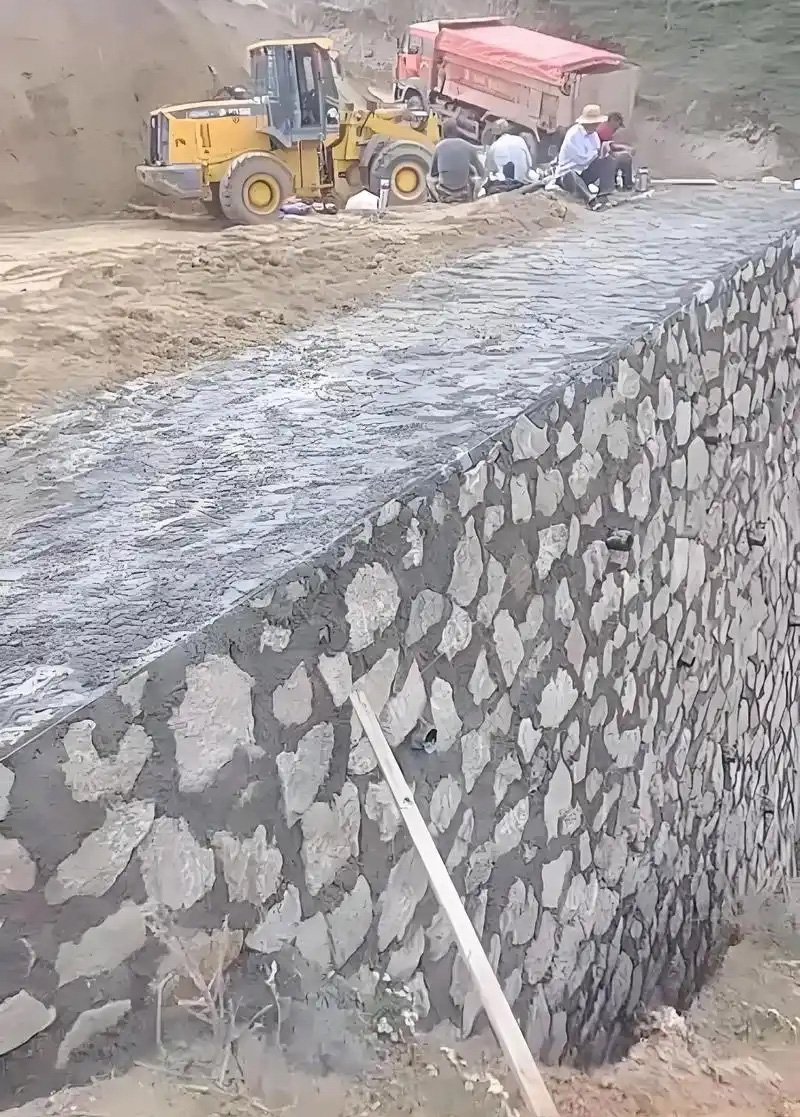 济宁微山县边坡加固